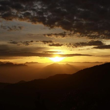 Namastay Himalayas, Kanatal Exterior photo